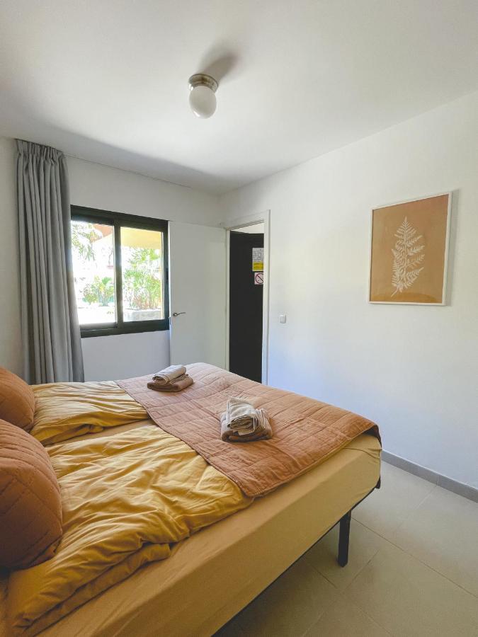 Seaside Apartment Corralejo : A Cozy Holiday Home In A Peaceful Well Located Green Complex Exteriör bild